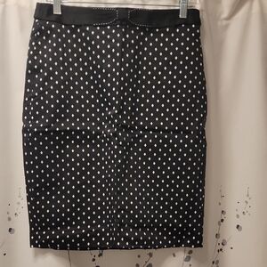 White House Black Market Black and White Diamond Pattern Pencil Skirt